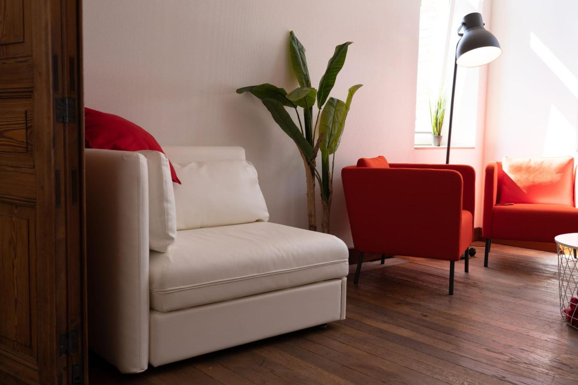 Open Source A L'Entree Du Circuit! Apartment Stavelot Bilik gambar