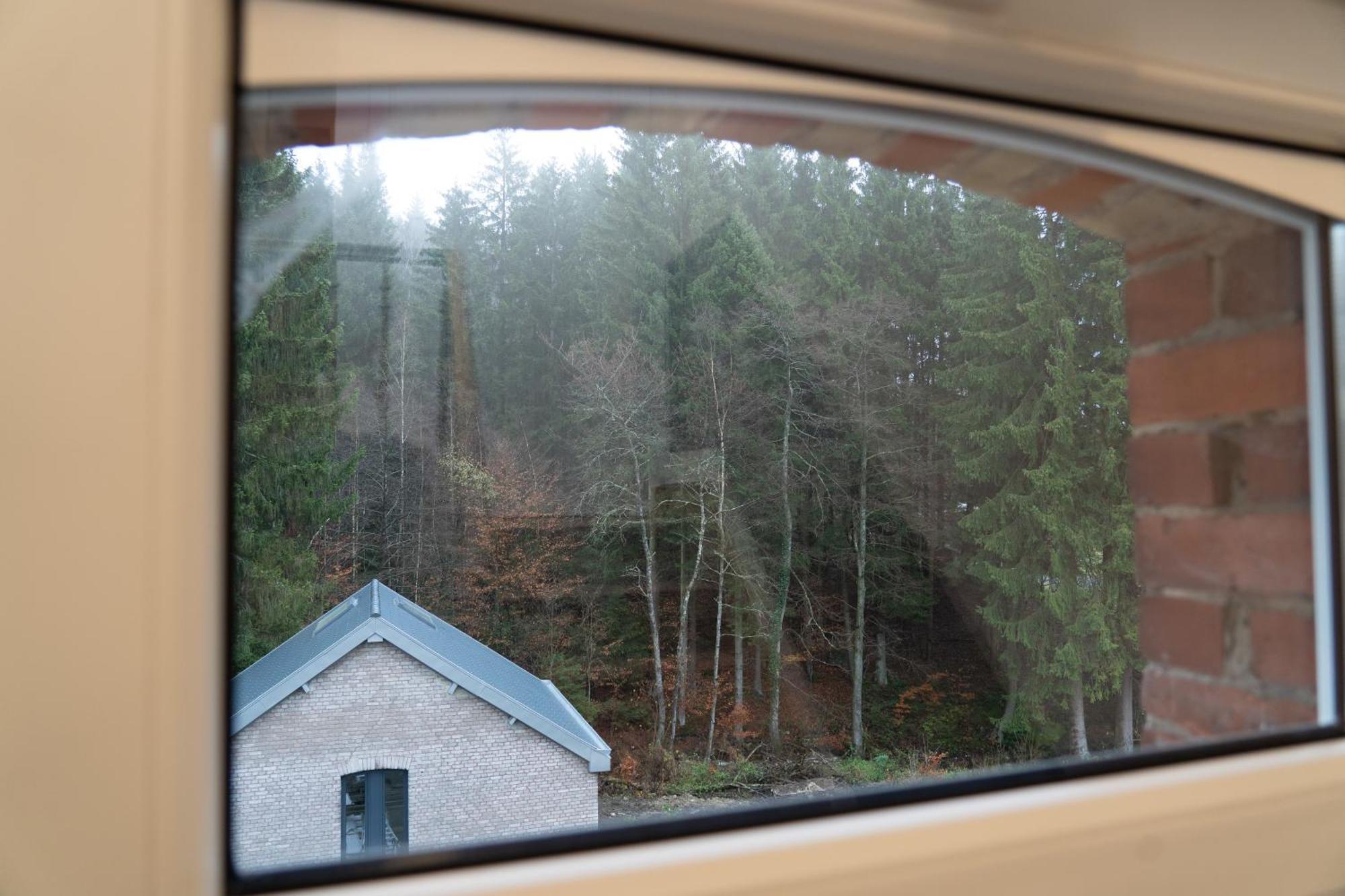 Open Source A L'Entree Du Circuit! Apartment Stavelot Bilik gambar