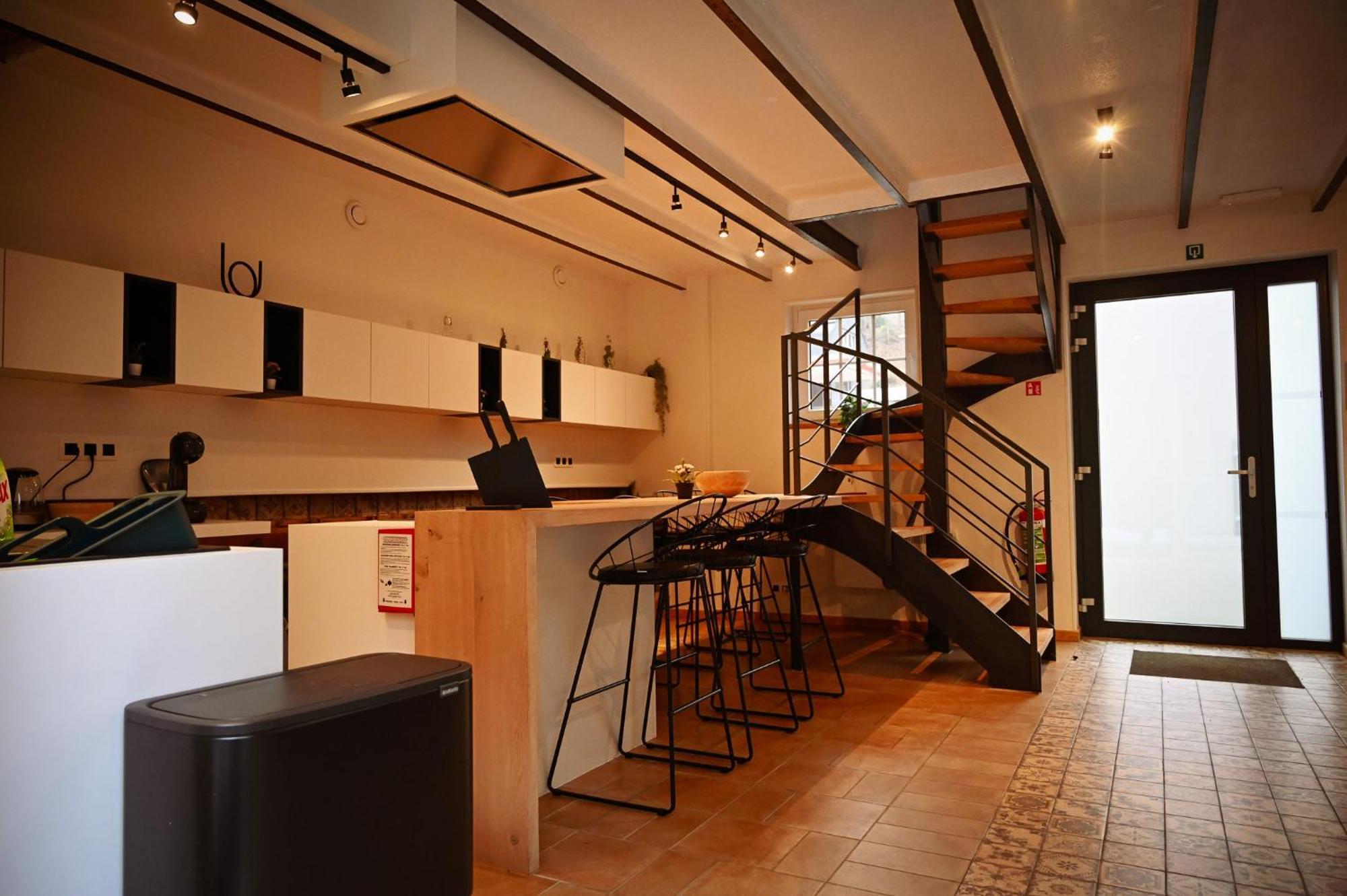Open Source A L'Entree Du Circuit! Apartment Stavelot Bilik gambar